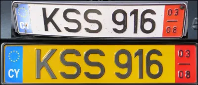 De quel pays proviennent ces plaques d'immatriculation ?