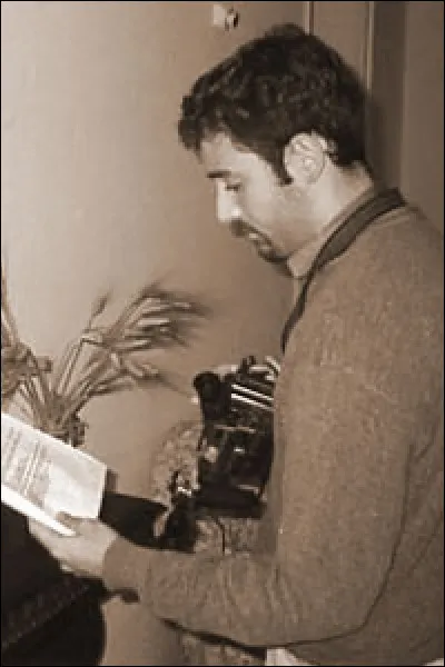 En 1991, un peintre raté et vandale italien nommé Piero Cannata attaqua quelle statue au marteau, lui écrasant un orteil ?