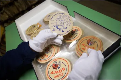 Combien de sous-bocks conserve le Musée de la Bière à Stenay ?