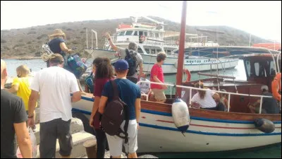 Combien y a-t-il d'habitants en Crète ?