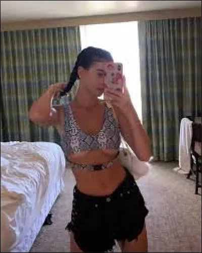 Quel est son nom complet ?