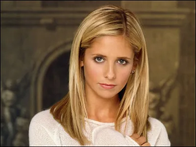 ''La Marionnette'' est un épisode de la série télévisée ''Buffy contre les vampires''. Qui est cette actrice principale de la série ?