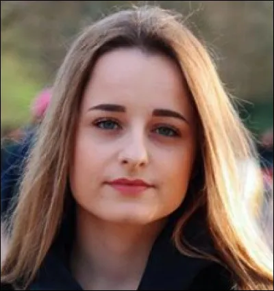 Quel âge avait-elle quand elle a commencé à faire des vidéos sur YouTube ?