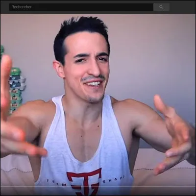 Est-il passé dans une vidéo avec Tibo InShape ?