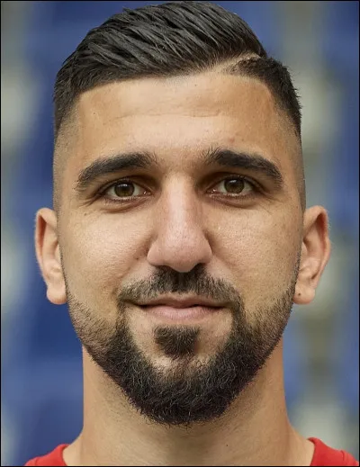 Qui est ce footballeur ?