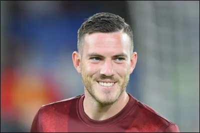 Qui est ce footballeur ?