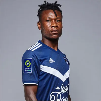 Qui est ce footballeur ?