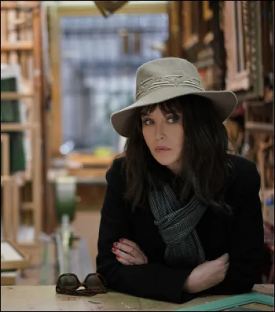 Isabelle Adjani apparait dans la saison...