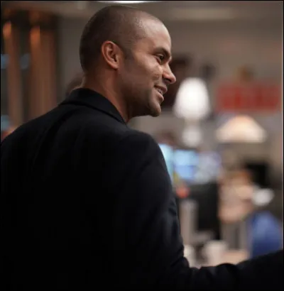 Tony Parker apparait dans la saison...