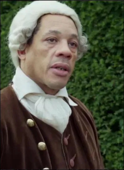 JoeyStarr apparait dans les saisons...
