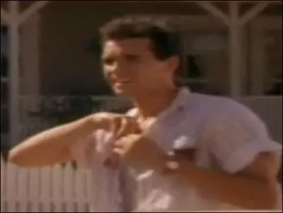 Par la suite il a t confronts (tout comme Leonardo DiCaprio)  des :