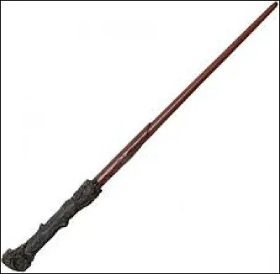 Quelle est la description que donne Olivander de la baguette de Harry ?