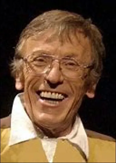 Qui ce Romain, acteur, humoriste et chanteur français ?