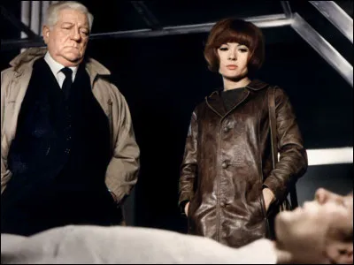 "J'pense que quand on mettra les cons sur orbite, t'as pas fini de tourner ! ... ". Oui ! Mais dans quel film de Lautner ?