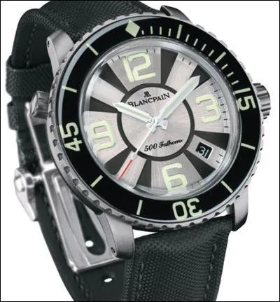 Quelle est la marque de cette montre ?