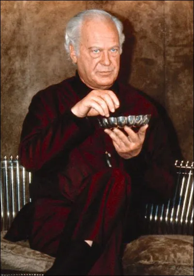 Qui est Karl Stromberg dans le film "L'Espion qui m'aimait" ?