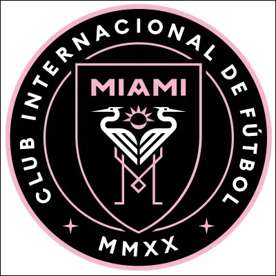 Quel célèbre tireur de coup franc a créé son club, l'Inter Miami, maintenant engagé en MLS (Major League Soccer, championnat des États-Unis) ?