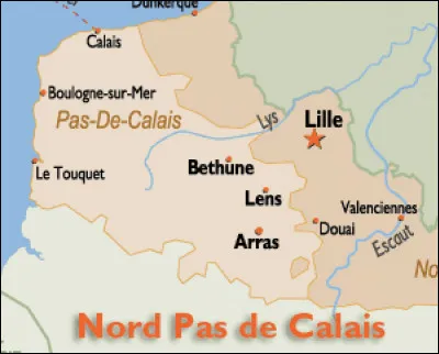 Charles de Gaulles est-il né à Arras ?