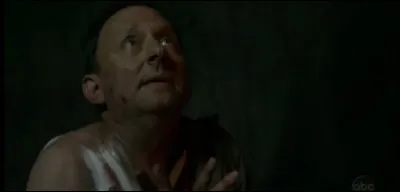 Durant la conversation entre Sayid et Ben, qu'y a-t-il au sommet du ballon d'Henry Gale ?