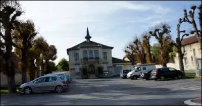 Ville du Grand-Est, dans la Communauté urbaine du Grand Reims, Taissy se situe dans le département ...