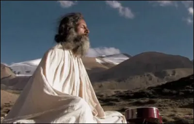 Quel mot désigne un moine qui a fait le choix d'une vie spirituelle dans la solitude ?