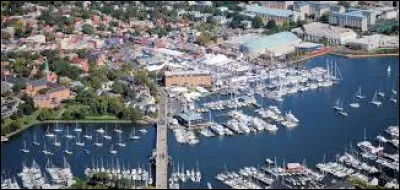 De quel Etat Annapolis est-elle la petite capitale ?