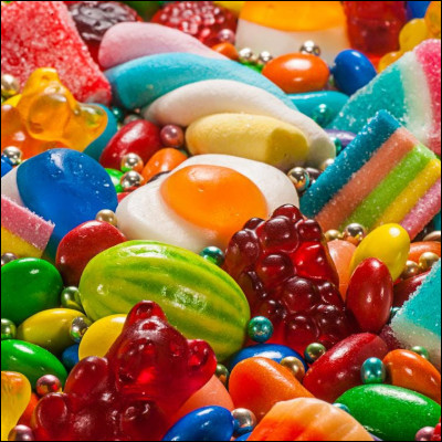 Un paquet de bonbons contient 15 bonbons. Léo en mange 5.
Combien de bonbons reste-t-il ?