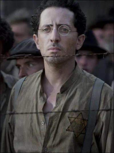 A quel parti politique appartient son pre, incarn par Gad Elmaleh ?