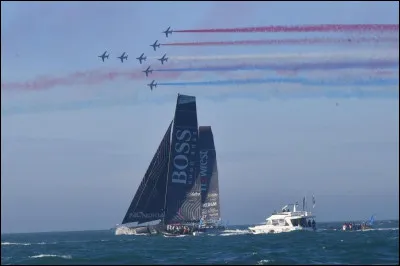 À quelle heure devait-il y avoir le départ ?