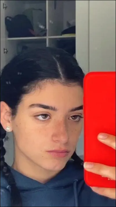 Quelle est sa dernière coloration ?