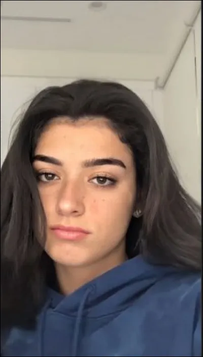 Combien de frères où sœurs a-t-elle ?