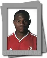 Dans quel club joue ce joueur en 2010 ?