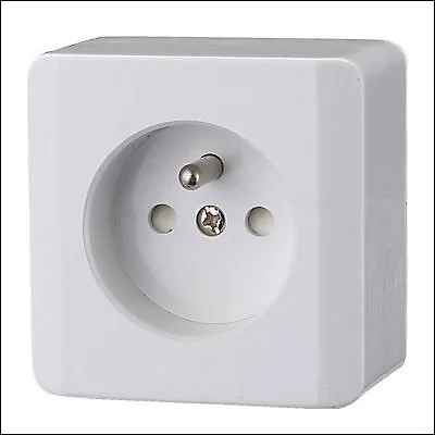 Le mot commence par "Re", la suite est sur l'image...