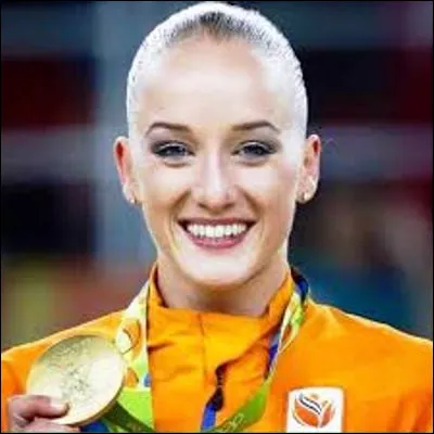 Sur quel agrès la gymnaste néerlandaise Sanne Wevers est-elle championne olympique en titre ?