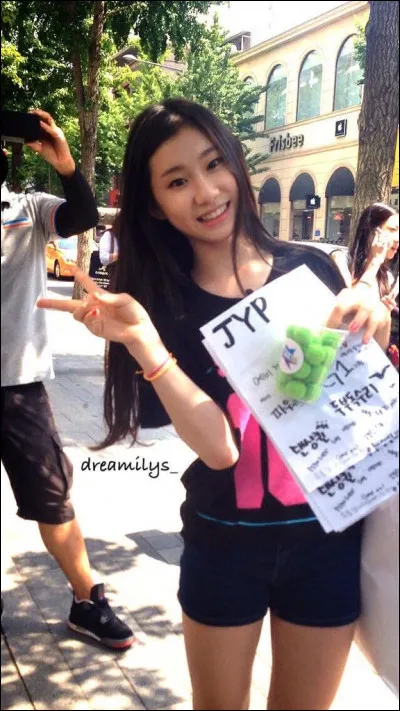 Qui est la plus âgée ?