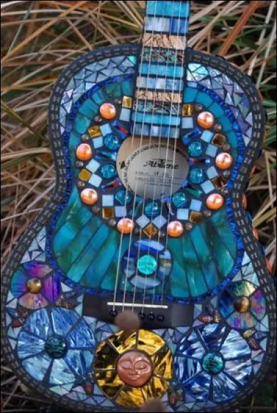 Qui chantait "J'peux donner mon corps à la science, s'il y a quelque chose à prélever, et si ça vous donne bonne conscience..."