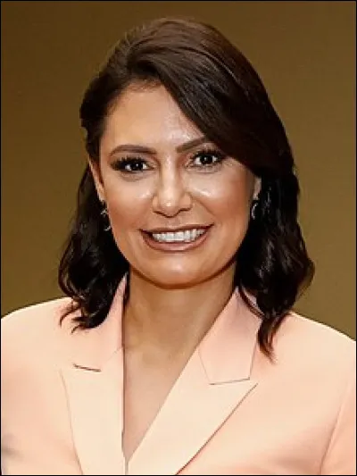 Quel est le prénom de l'épouse du président brésilien Jair Bolsonaro ?