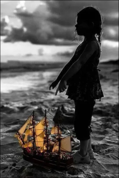 Qui chantait "Petite Fille de ma rue, tu n'as jamais vu..." ?