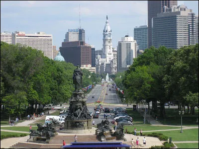 De quel Etat Philadelphie est-elle la plus grande ville ?