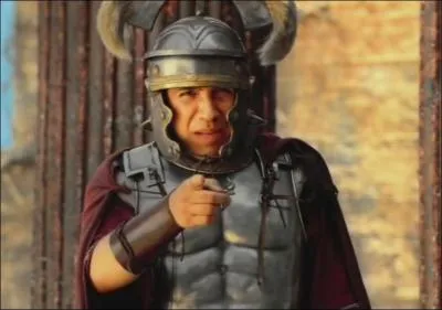 Sur cette image,  qui Arthur est-il en train de parler ?