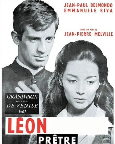 Une comédie dramatique relatant les relations, pendant l'occupation, entre une jeune veuve fuyant les Allemands et un prêtre qui lui donne asile...