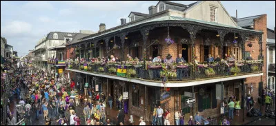 Un indice : Quartier Français de la nouvelle Orléans, trouve le nom de la princesse, sans manger la grenouille !