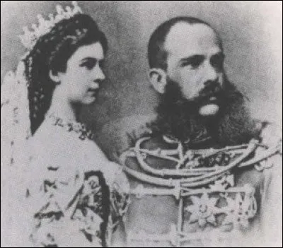 Sous quel surnom est connue l'épouse de l'empereur d'Autriche Francois-Joseph1er. Elle fut assassinée en 1898 à Genève ?