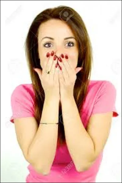 Bouhhhh ! Tous tes frères et surs scouts sortent de derrière le mur, encore une fois... ta réaction :