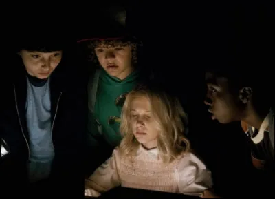 Qu'essaye de faire Onze sur cette scène ?