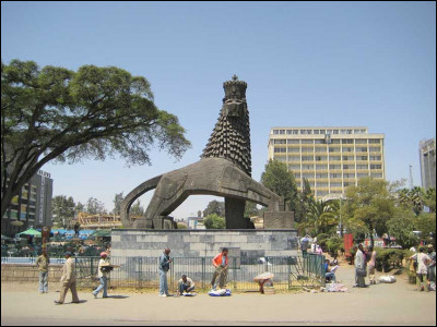 De quel pays Addis Abeba, la troisième capitale la plus haute au monde, est-elle la capitale ?