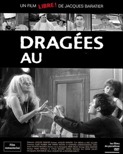 Loin d'être le film de l'année, cette comédie réalisée par Jacques Baratier en 1963 navigue entre sketches et numéros de comédie musicale...