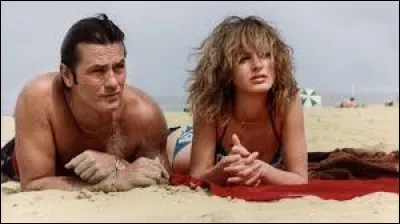 Quel acteur peut-on voir dans "Trois Hommes à abattre" ?