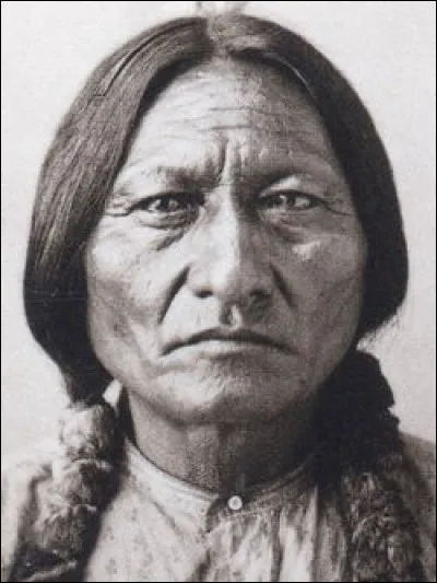 Qui est ce médecin, chef de la tribu des Lakotas (Sioux), célèbre pour sa résistance face à l'armée américaine, mort en 1890 ?
