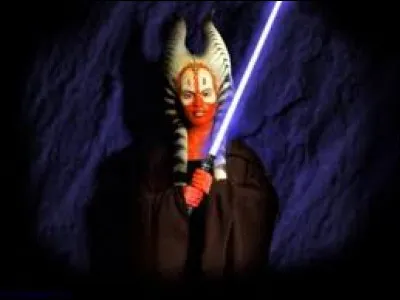 À quelle espèce le maître Jedi Shaak Ti appartient-il ?